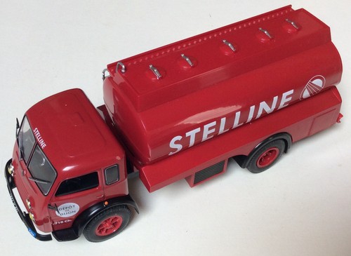 Renault faineant 4140 - ""faineant"",