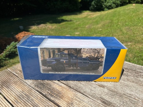 Perfex camion renault - 1/43,