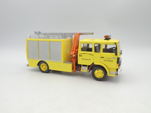 Hachette camion secours - hachette,