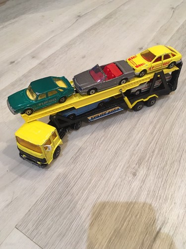 Vecchio camion renault saviem - vecchio,